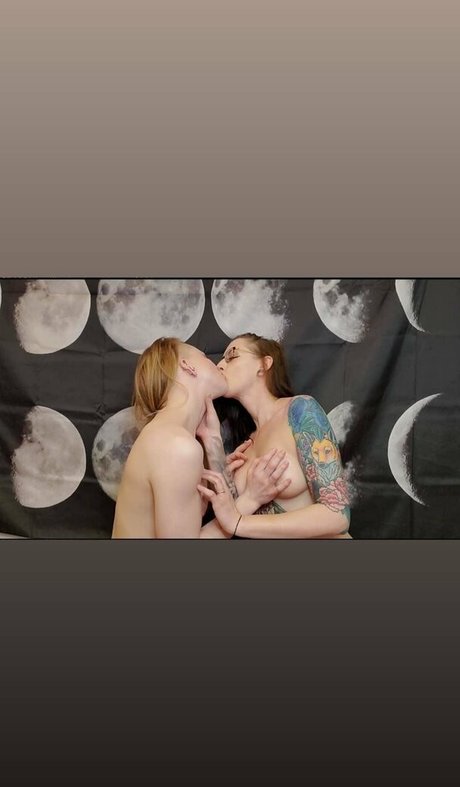 suicidekittenxo perfect actress galleries