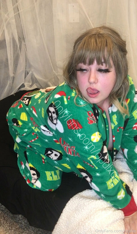 big tits young onlyfans hot pic