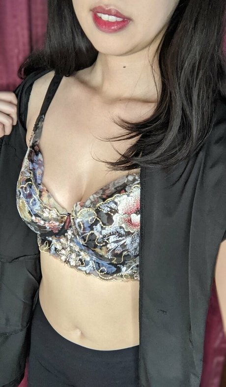 kitsune hana nude star pics