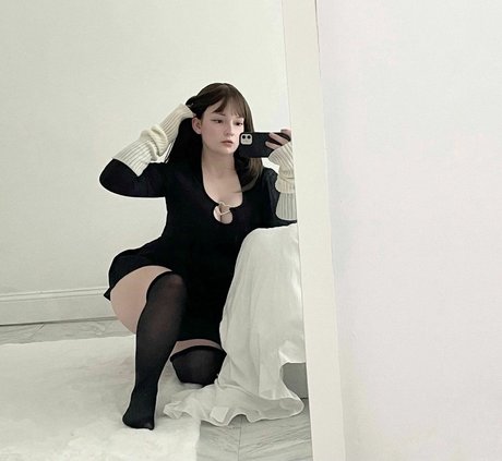 emidoll sexy star pictures