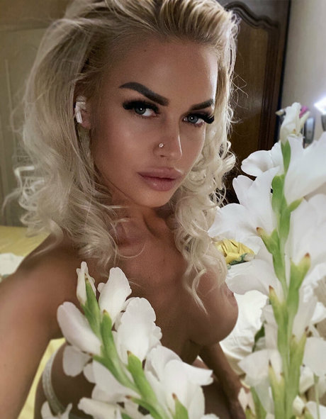 face onlyfans porno image