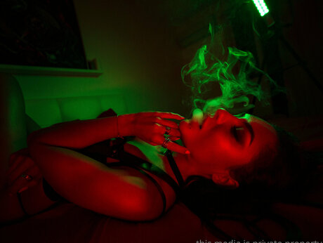 latexjuliana nice actress photo