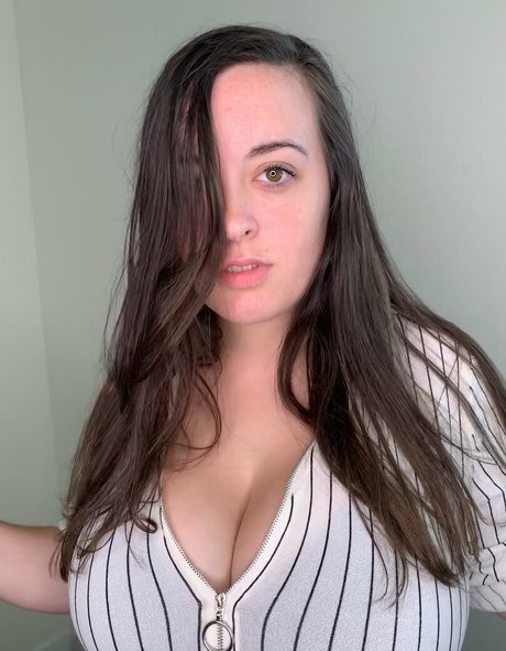 stefjuicy nice actress pictures