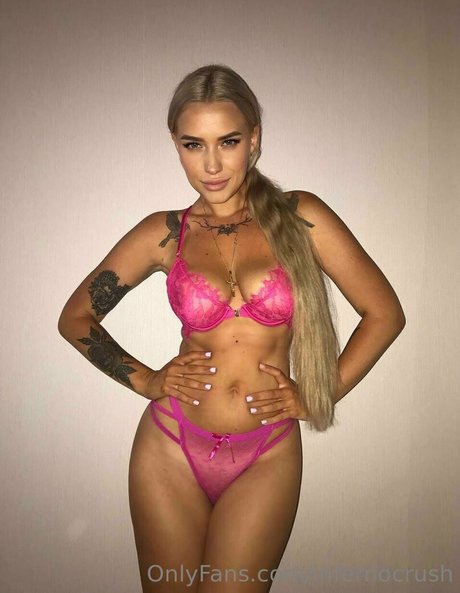 infernocrush naked actress photos