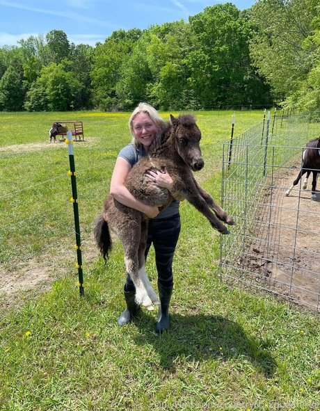 countrycockqueenfree star best picture