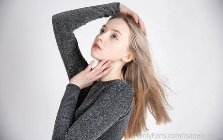 isabelcutiest star naked images