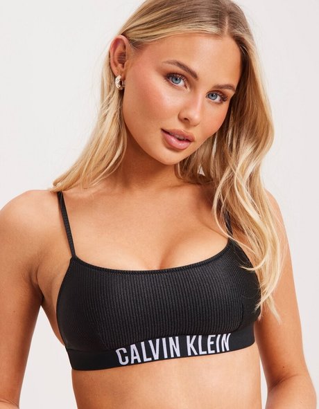 Amanda Strand xxx star archive