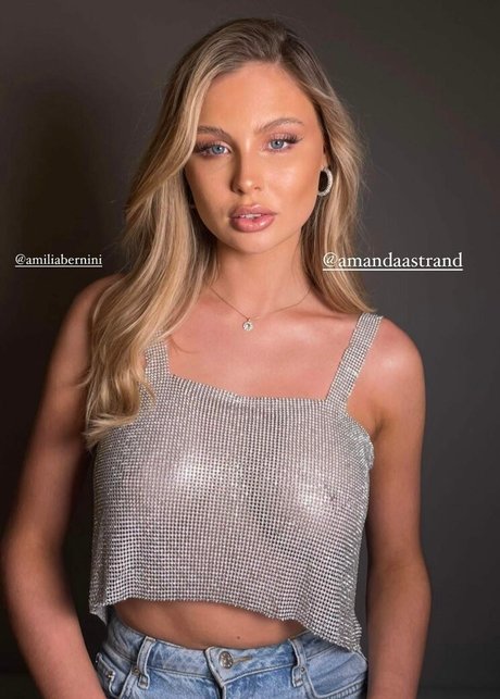 Amanda Strand pornstar free picture
