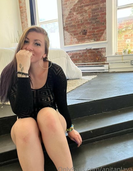 Anita Playa free actress img