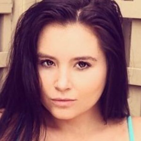 Selena USAF Babe pornstar nude photo