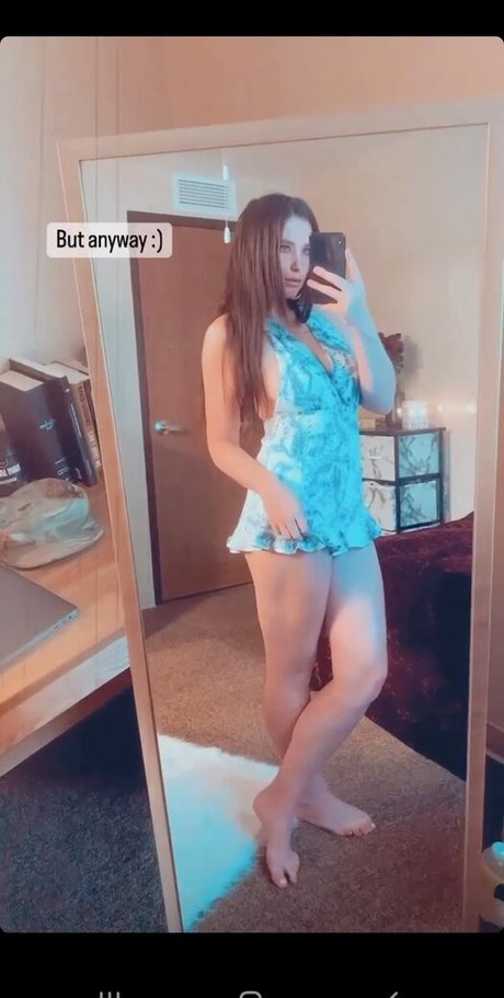 Selena USAF Babe pornstar high quality archive