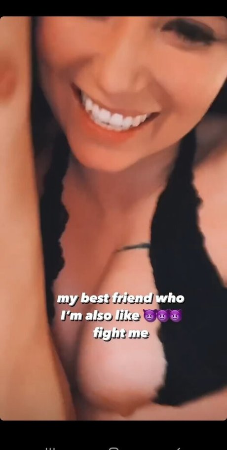 Selena USAF Babe star pornographic photo