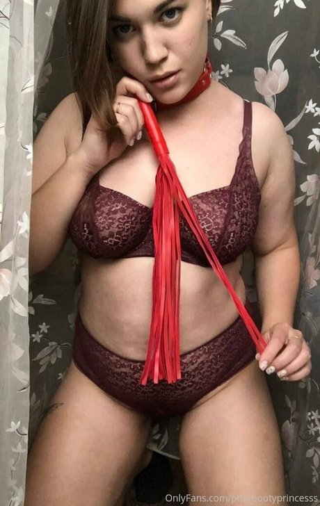 phatbootyprincesss star naked photo