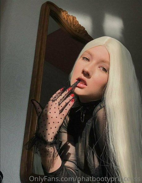 phatbootyprincesss pornographic model pics