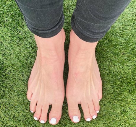 callyfeet33 star pretty gallery