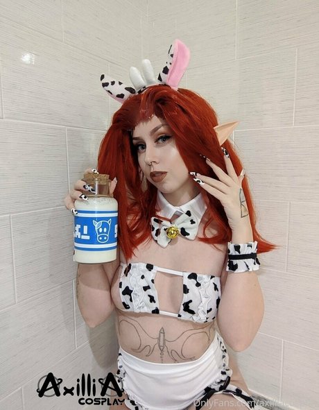axilliacosplay model sexy pictures
