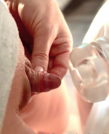 Pandorasclit art actress pic