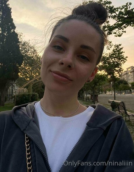 ninaliiin perfect pornstar pic