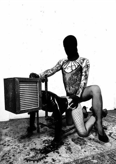 visualsanctity star sexy gallery