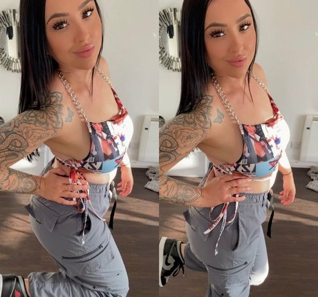 XRP Queen sex model galleries