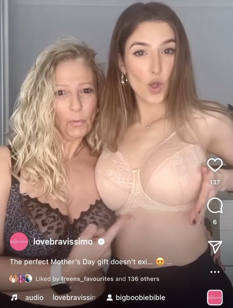 Bigb00biebible pornstar xxx pics