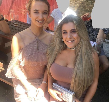 Beth G beautiful model gallery