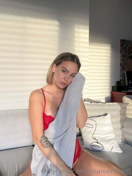 Julia Roemmelt best model image