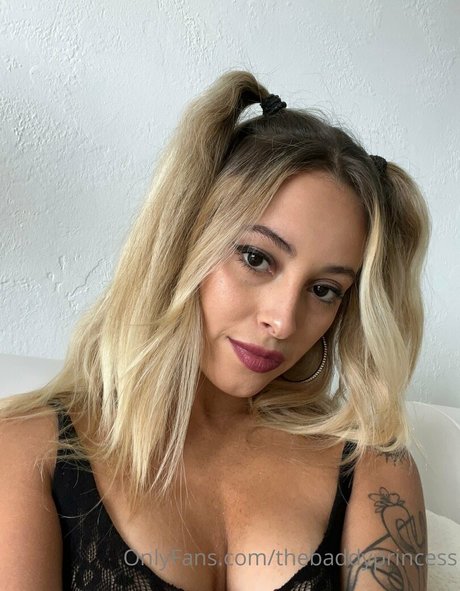 thebaddyprincess model free img