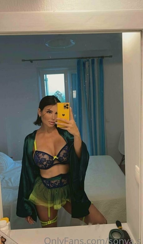 sexysonyaa best actress pictures