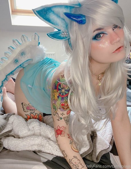 tamaplays erotic model picture