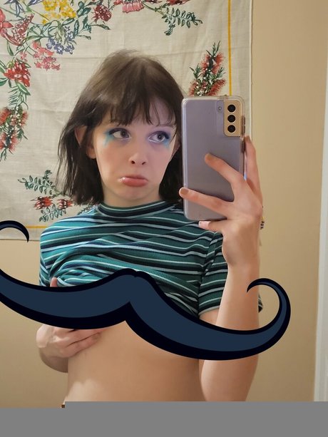 Dianalikesclowns hot actress picture