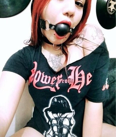 Monique Lant hot pornstar galleries