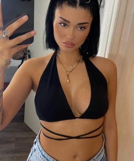 Graacii Morales high quality pornstar pic