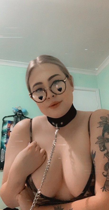 madxrosey star beautiful photo