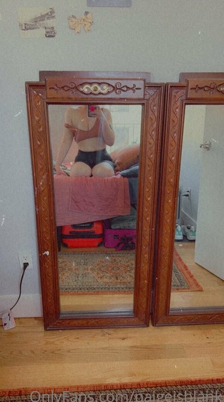 british blonde onlyfans free porn pics