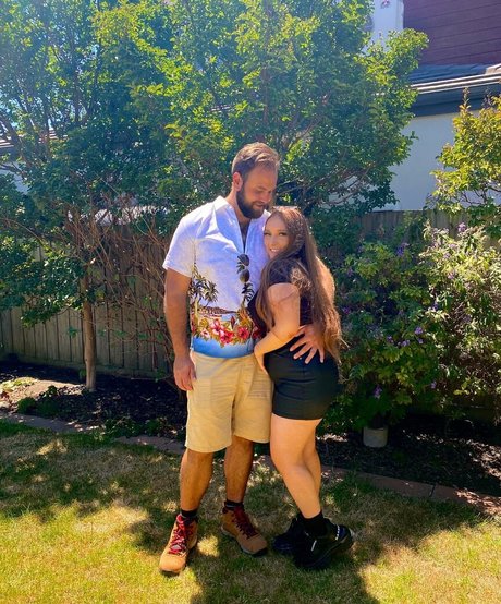 Dannielle Ashurst star beautiful photo