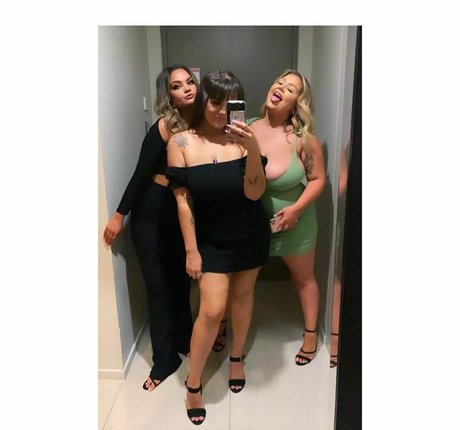 Kelly Bodenstein naked pornstar galleries