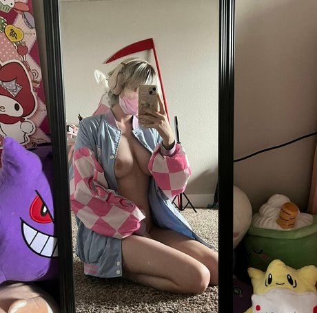 erenbun model xxx image