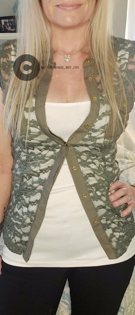 these grey eyes star sex archive