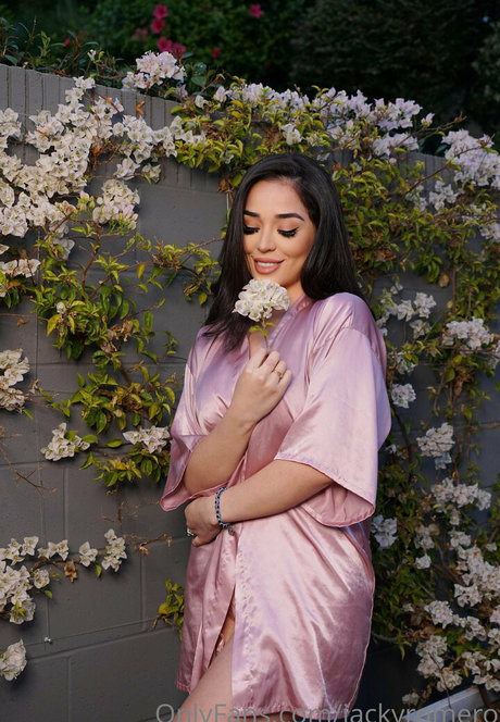 jackyromero model free photos