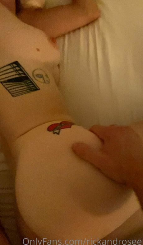 beautiful tits onlyfans beautiful img