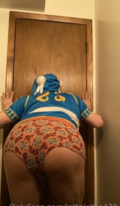 lottalottie420 model pretty gallery