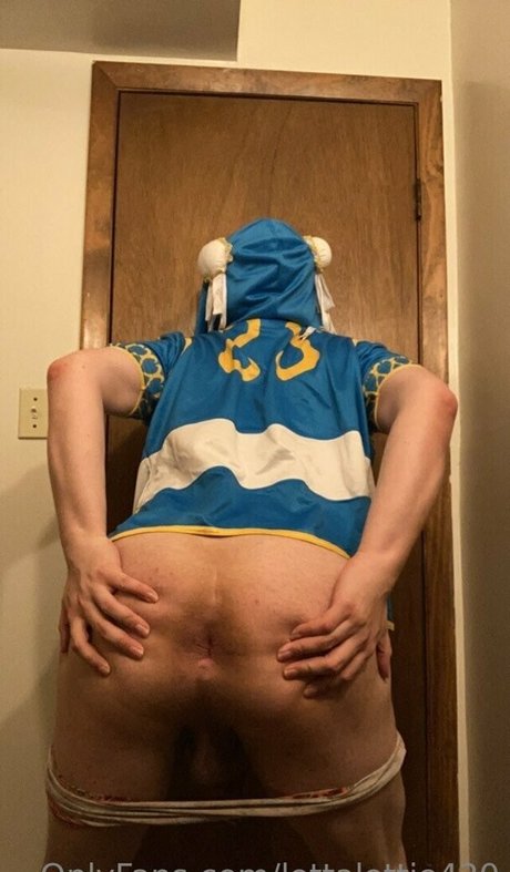 lottalottie420 pornstar nude image