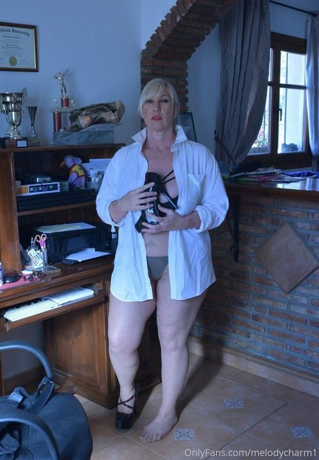 cheating wife onlyfans porno gallery