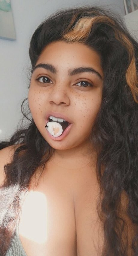 waitress onlyfans beautiful xxx photo