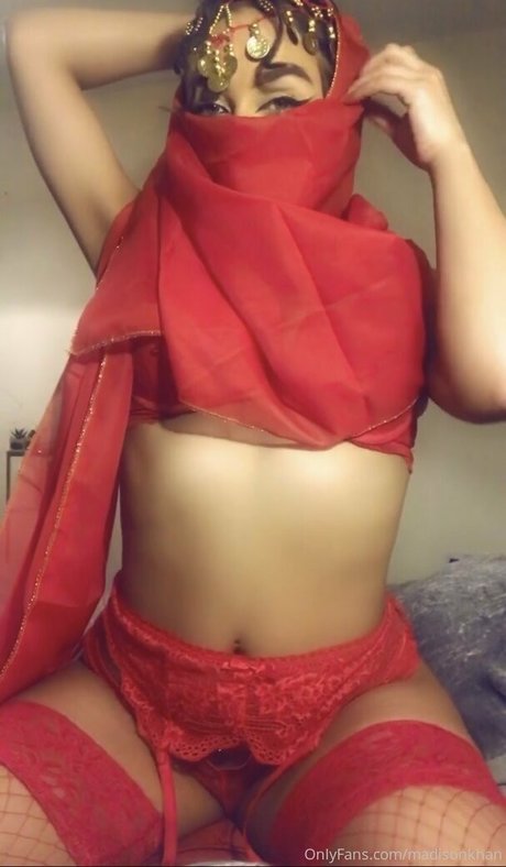 Madison Khan model perfect photos