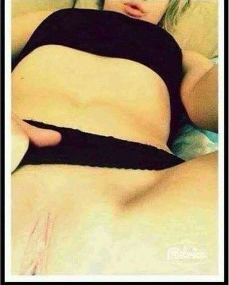 Sweet kejty star adult img