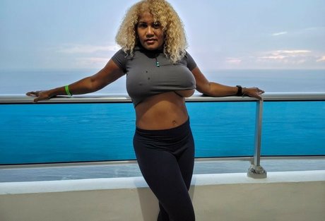 asian blonde onlyfans naked img