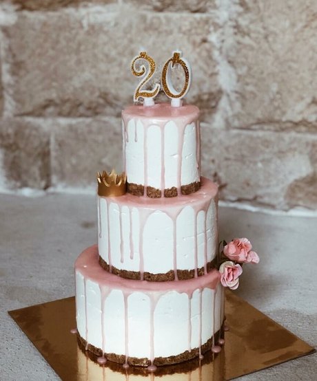 Meshi Malka nude star photos