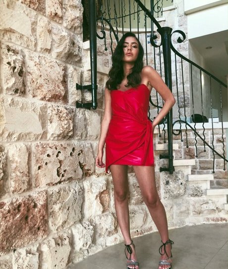 Meshi Malka top model images